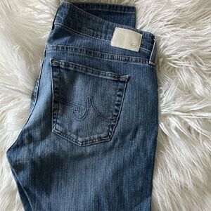 Adriano Goldschmied AG ‘Nikki’ Crop jeans in size 28.